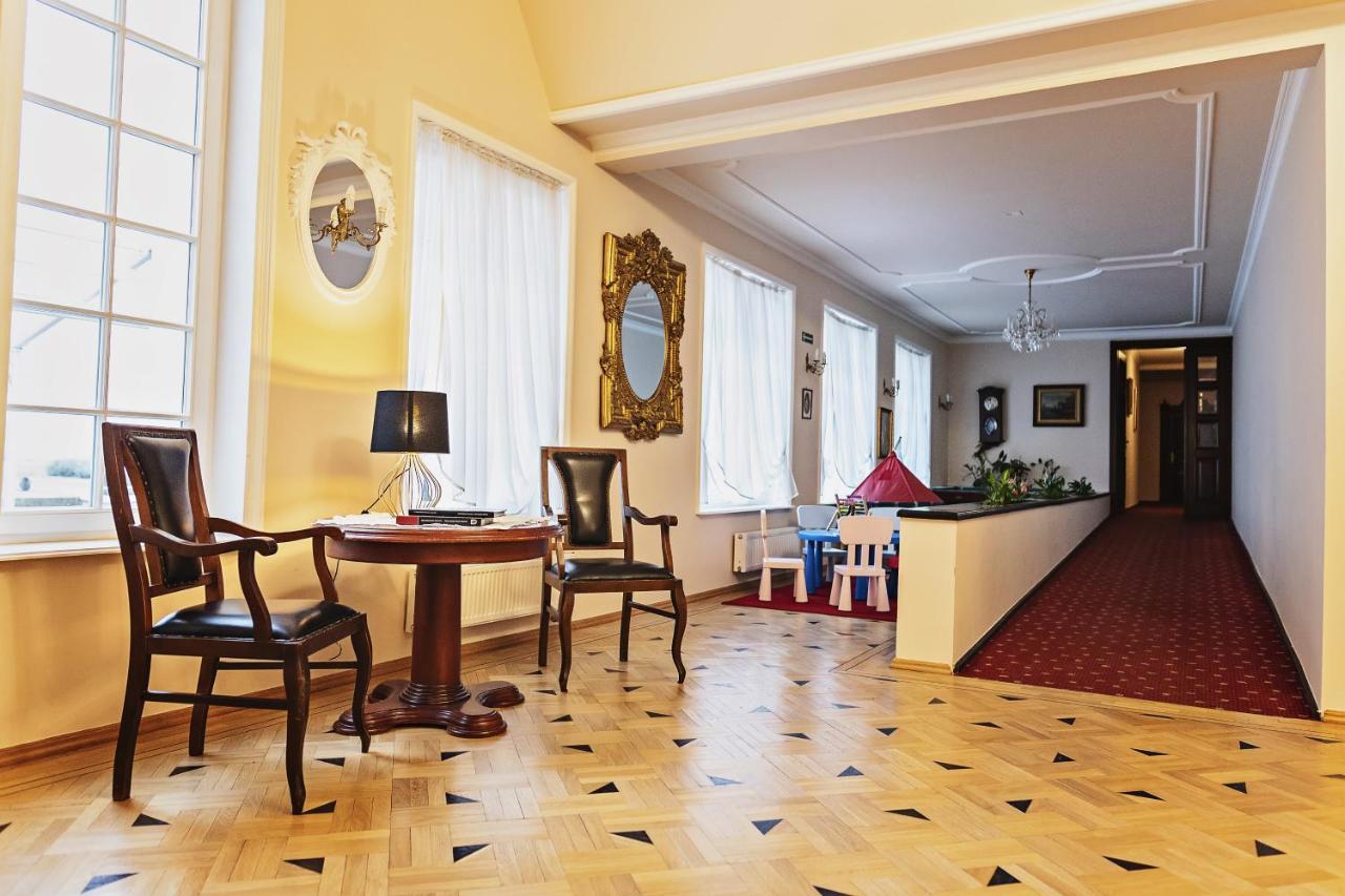 Palac Runowo Runowo Krajeńskie Extérieur photo